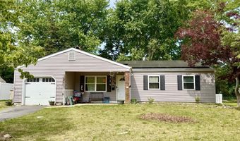 136 Pheasant Dr, Bayville, NJ 08721