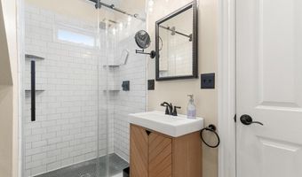 58 G St, Boston, MA 02127