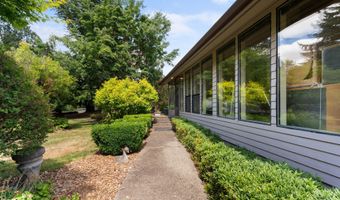 21150 NE BOONES FERRY Rd, Aurora, OR 97002