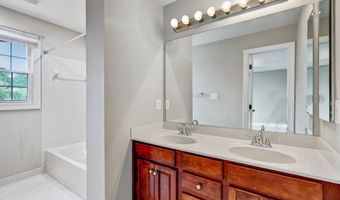 24188 SPRING MEADOW Cir, Aldie, VA 20105