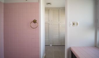 4313 WOODLARK Dr, Annandale, VA 22003