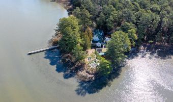 25285 CANTRELL Ln, Accomac, VA 23301