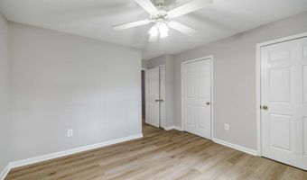 100 Woodstone 12, Athens, GA 30605