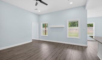 1176 Duke Dr, Bauxite, AR 72011