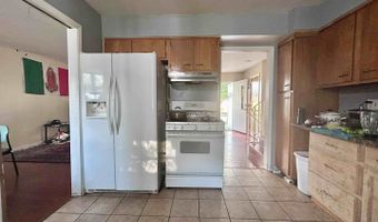 10 N ADAMS Dr, Addison, IL 60101