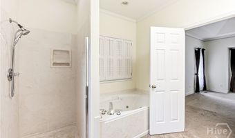 372 Woodhaven Dr, Athens, GA 30606