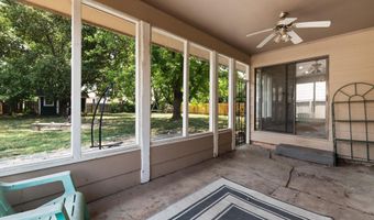 4034 Danbury St, Bel Aire, KS 67220