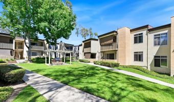 432 Edgehill Ln 145, Oceanside, CA 92054
