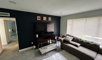 10305 MONTROSE Ave 202, Bethesda, MD 20814