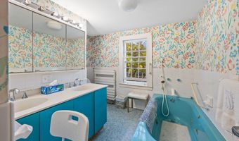 429 Sperry Rd, Bethany, CT 06524