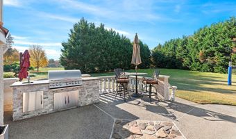 222 SILVER BIRCH Ln, Bear, DE 19701