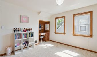902 11th Ave SW, Austin, MN 55912