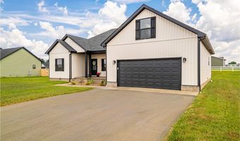 111 Planters Way, Auburn, KY 42206