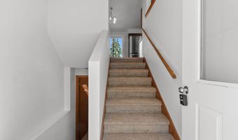 3024 E FOREST St, Appleton, WI 54915