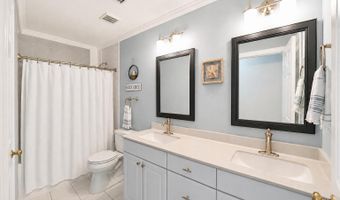 2002 Charlion Downs Ln, Apex, NC 27502