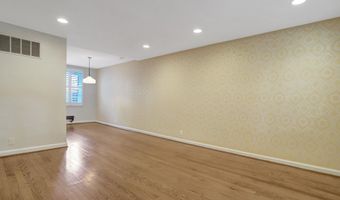 4725 31ST St S, Arlington, VA 22206