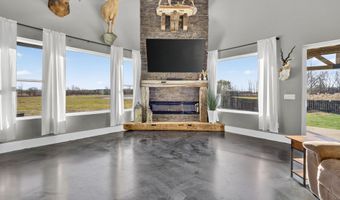 5304 SAMPSON Rd, Abrams, WI 54101