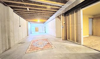 W5866 EASTER LILY Drive, Appleton, WI 54915