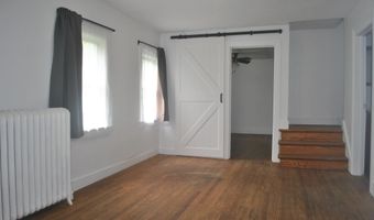 355 Budlong St, Adrian, MI 49221