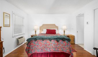 364 Bellevue Ave A1, Newport, RI 02840