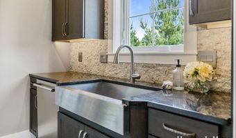 5337 River Basin Ct NE, Ada, MI 49301