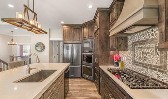 4859 Mountain Bend Dr, Ammon, ID 83406