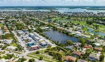 1127 MARCO LAKE Dr, Marco Island, FL 34145