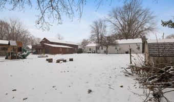 816 E 1st St, Auburn, IN 46706