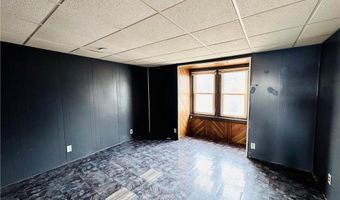 637 N Penn St, Allentown, PA 18102