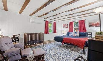 306 Mountain Rd, Albrightsville, PA 18210