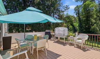 44 Desmarais St, Cumberland, RI 02864