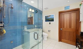 341 Thames St S-104, Bristol, RI 02809