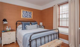 1 Pell St, Newport, RI 02840