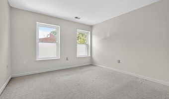 3709 GRANT Pl NE B, Washington, DC 20019