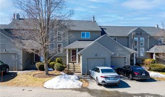 62 Nipmuc Trl C, North Providence, RI 02904