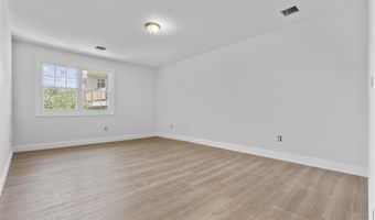 50 Greenhouse Rd 42D, Bridgeport, CT 06606