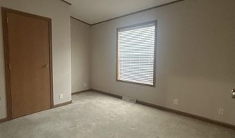 805 Elm St, Allison, IA 50602