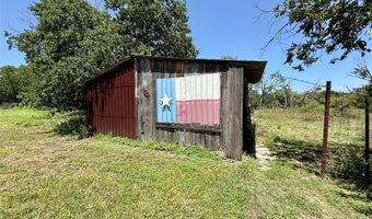 713 N Mesquite St, Hico, TX 76457