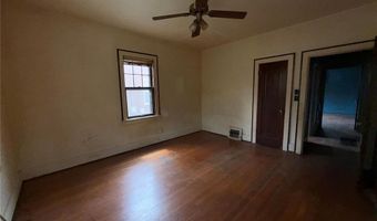 1548 Highland Ave, Alton, IL 62002