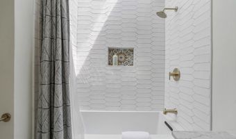 415 17TH St SE, Washington, DC 20003
