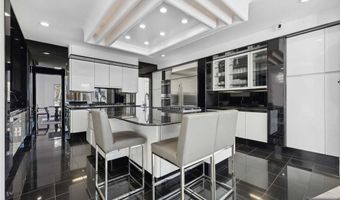 23 Rio Vista Dr, Alpine, NJ 07620