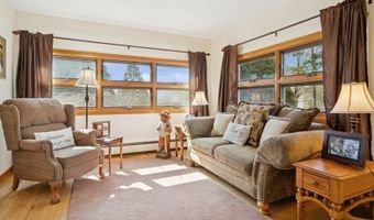 9 Highview Dr, Alloway, NJ 07460