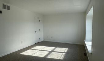 241 FLINT HILL Rd, Alburtis, PA 18011