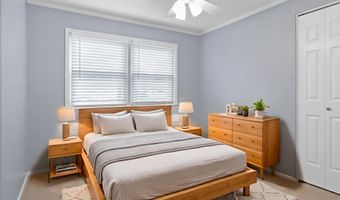 8323 BLOWING ROCK Rd, Alexandria, VA 22309