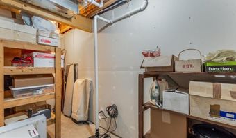 820 N Mckay Ave NE, Alexandria, MN 56308