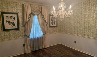 1710 Pineknoll Ln, Albany, GA 31707
