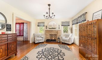 342 Cliff Rd, Asheboro, NC 27203