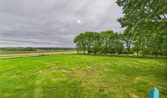 48124 268th St, Brandon, SD 57005