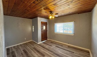 426 Headingly Ave NW A, Albuquerque, NM 87107