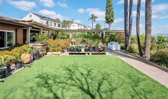 7945 Shadow Hill Dr, La Mesa, CA 91941